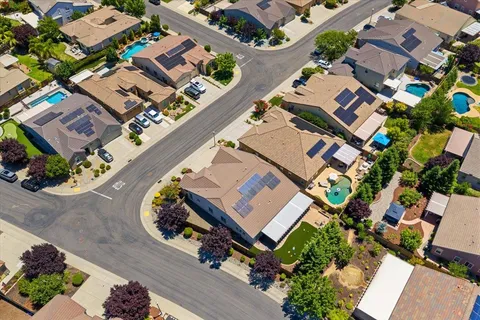 $945,000 | 2878 Fantail Lane, Lincoln, CA 95648