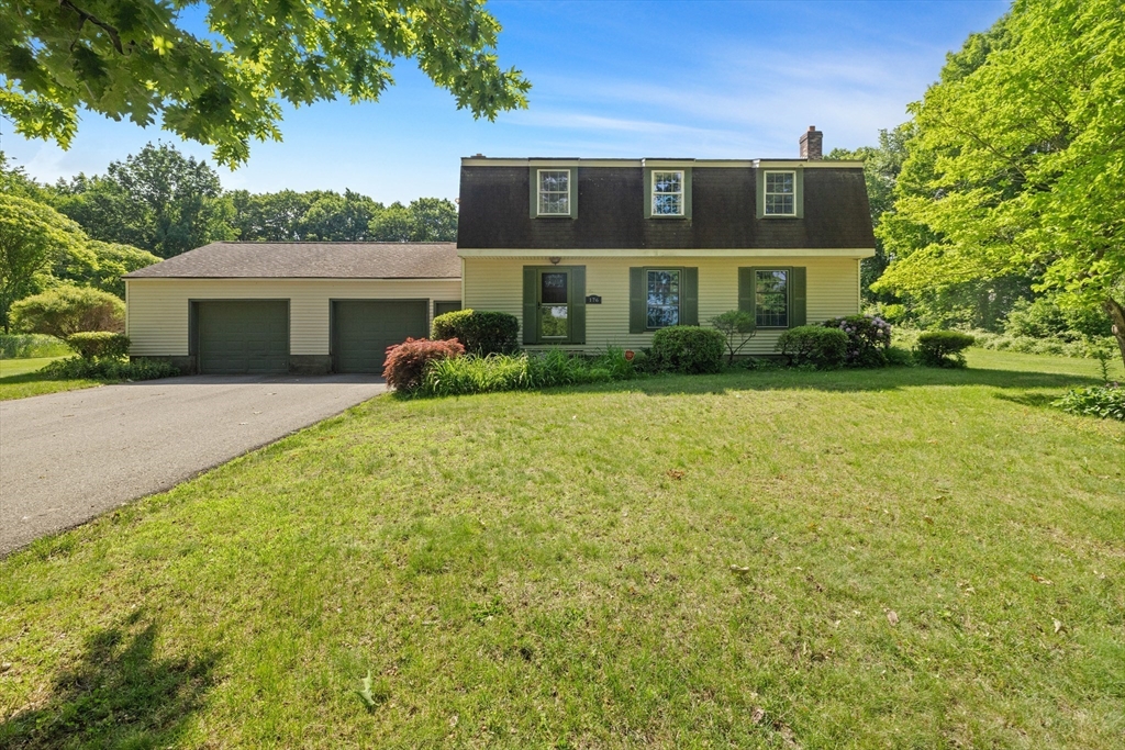 176 Davis Road Westminster, MA 01473 - Photo 2 of 37