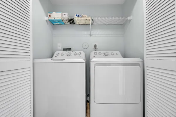 $2,500 | 2877 Northeast 15th Street, Pompano Beach, FL 33062