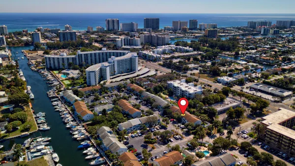 $2,500 | 2877 Northeast 15th Street, Pompano Beach, FL 33062