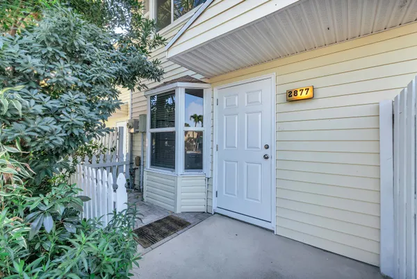 $2,500 | 2877 Northeast 15th Street, Pompano Beach, FL 33062