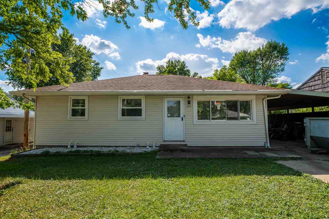 205 Bess Street Washington, IL 61571 - Photo 1 of 36 Gallery Image 1