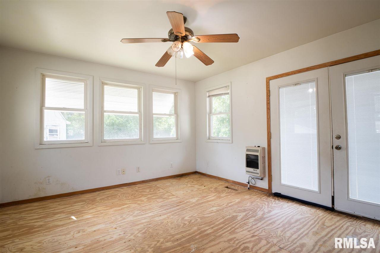 205 Bess Street Washington, IL 61571 - Photo 26 of 36 Gallery Image 26