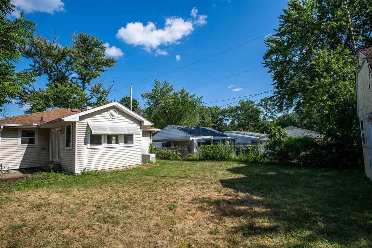 205 Bess Street Washington, IL 61571 - Photo 34 of 36 Gallery Image 34