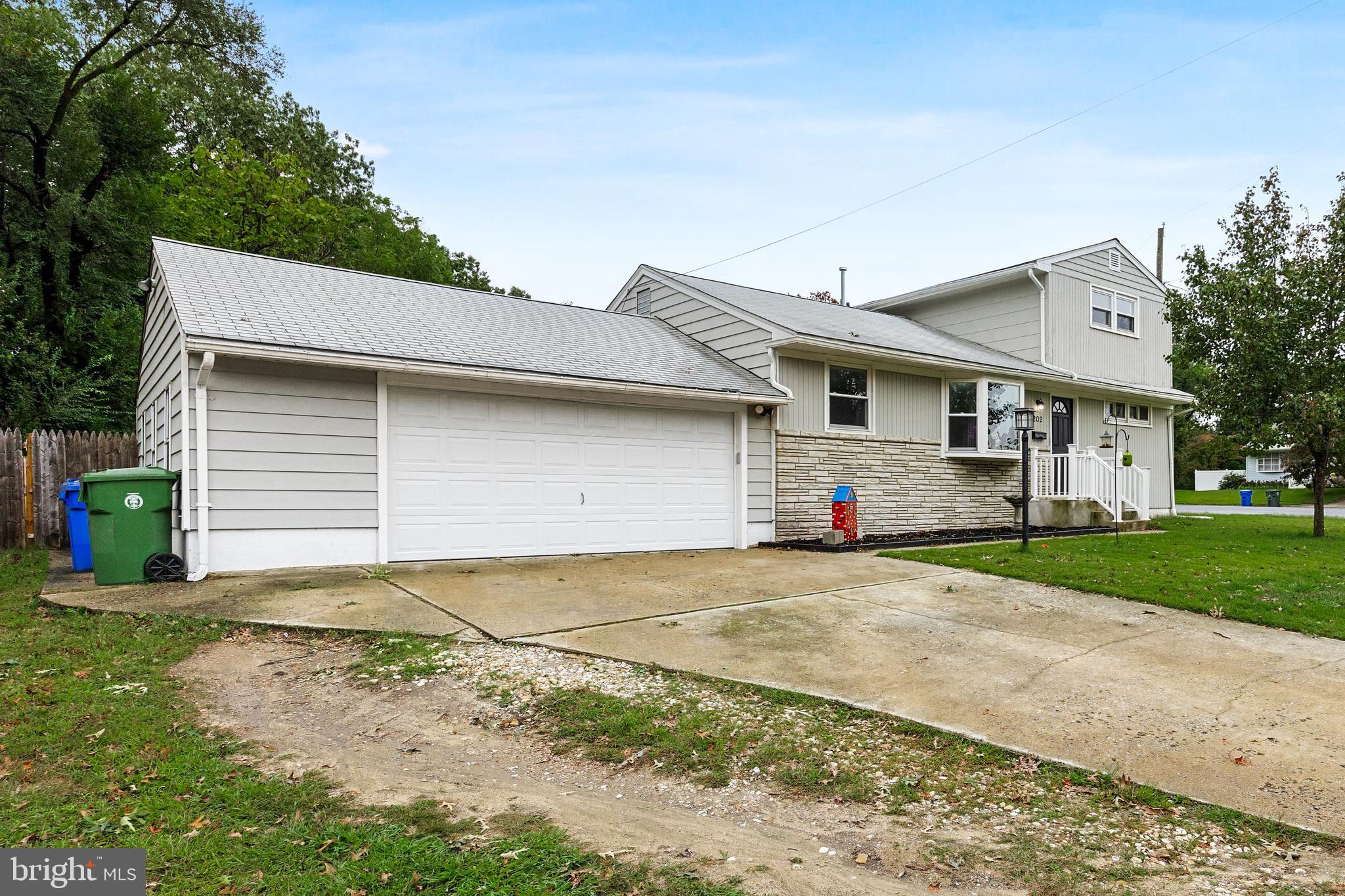 202 Rule Court Glassboro, NJ 08028 - Photo 3 of 33