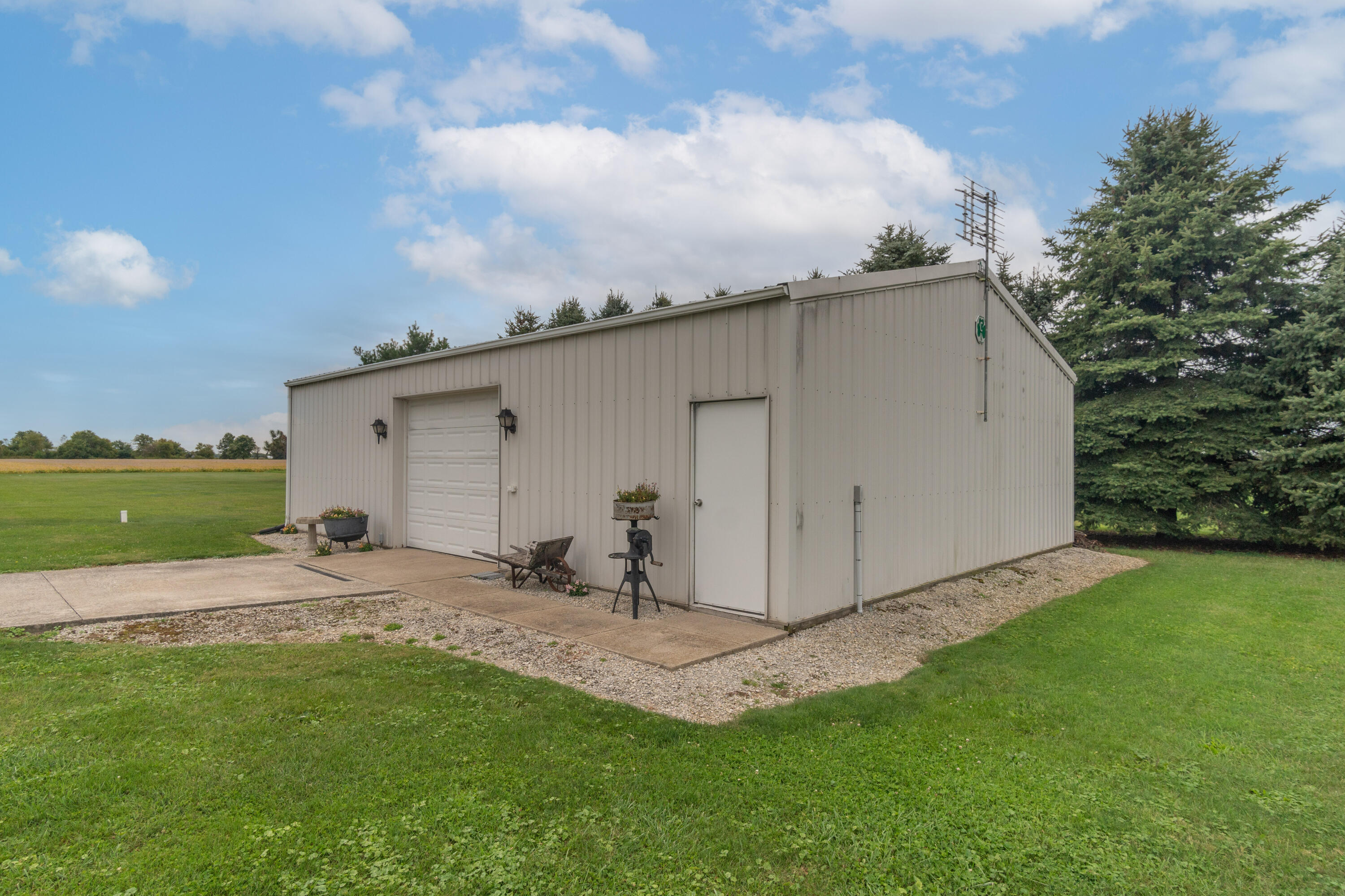 999 Bulle Road Sidney, OH 45365 - Photo 34 of 35 Gallery Image 34