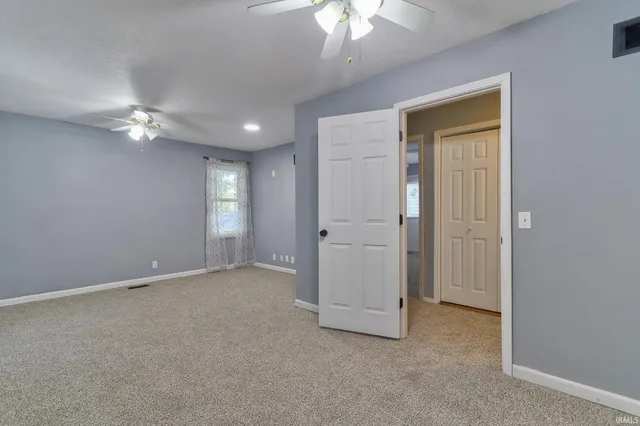 $299,900 | 9301 County Road 250 North, Wadesville, IN 47638