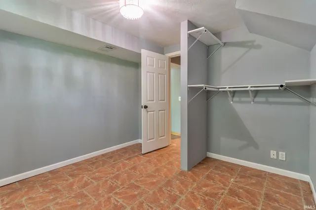 $299,900 | 9301 County Road 250 North, Wadesville, IN 47638