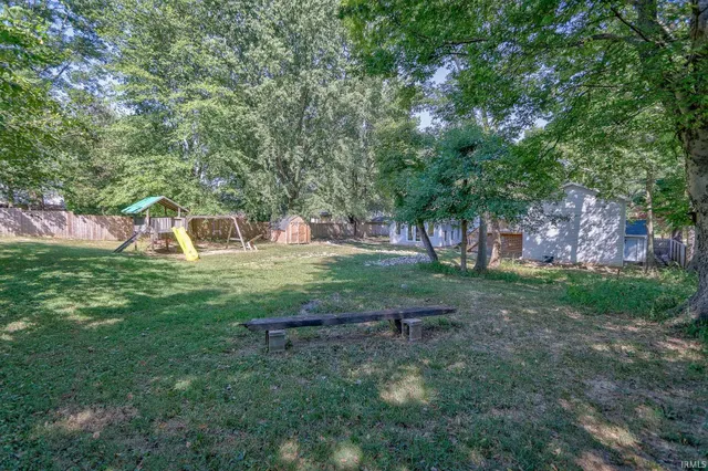 $299,900 | 9301 County Road 250 North, Wadesville, IN 47638