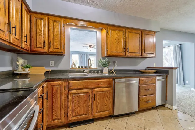 $299,900 | 9301 County Road 250 North, Wadesville, IN 47638