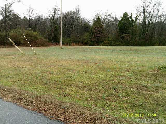 5-6 Fielding Road Charlotte, NC 28214 - Photo 1 of 5