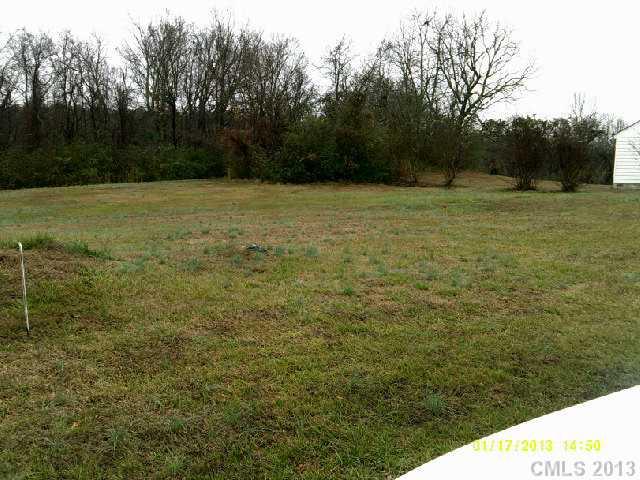 5-6 Fielding Road Charlotte, NC 28214 - Photo 2 of 5
