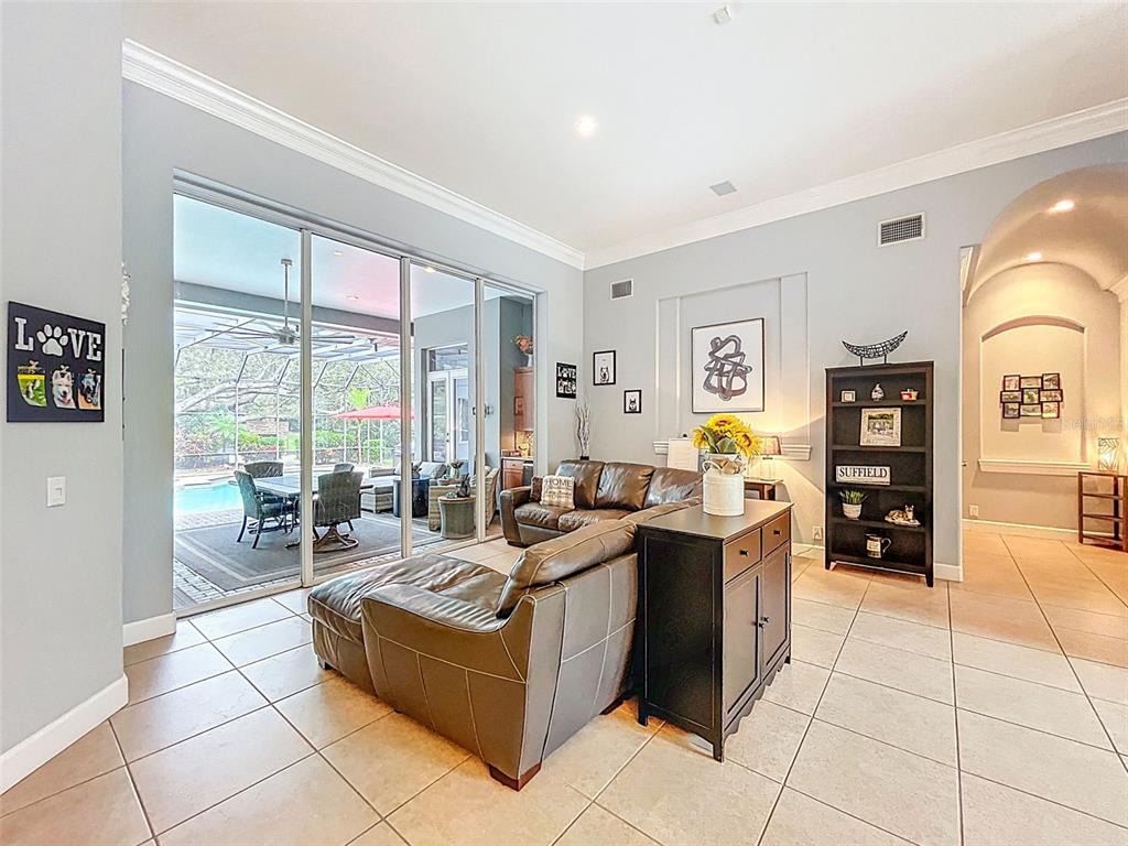 414 Westgate Road Tarpon Springs, FL 34688 - Photo 11 of 75