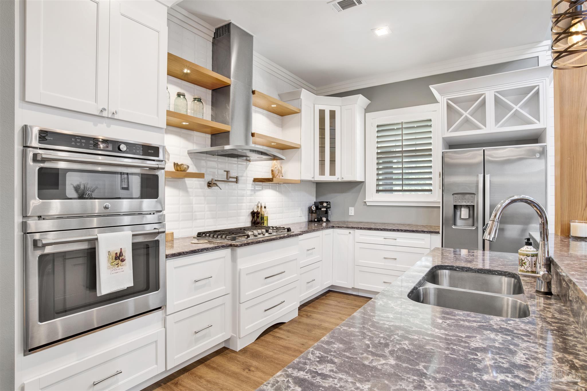 16600 Innerarity Point Road Pensacola, FL 32507 - Photo 16 of 48