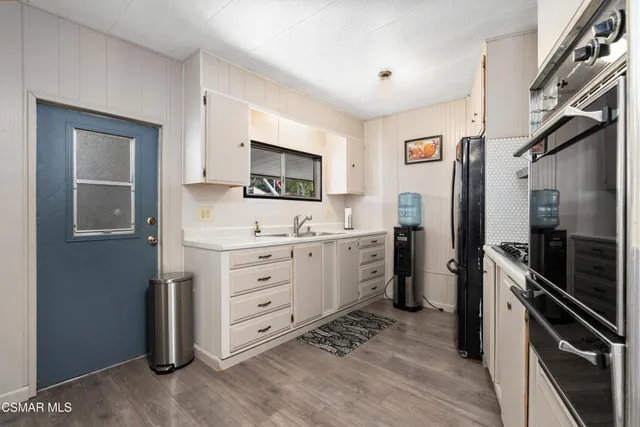 $195,000 | 142 Via Rosal, Camarillo, CA 93012