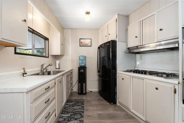 $195,000 | 142 Via Rosal, Camarillo, CA 93012