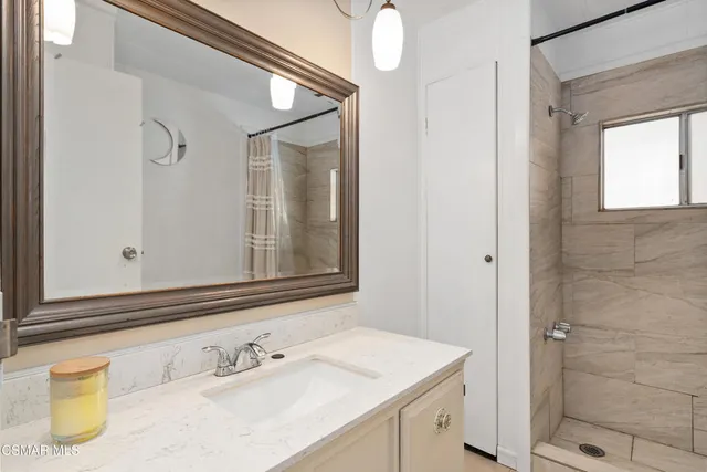 $195,000 | 142 Via Rosal, Camarillo, CA 93012