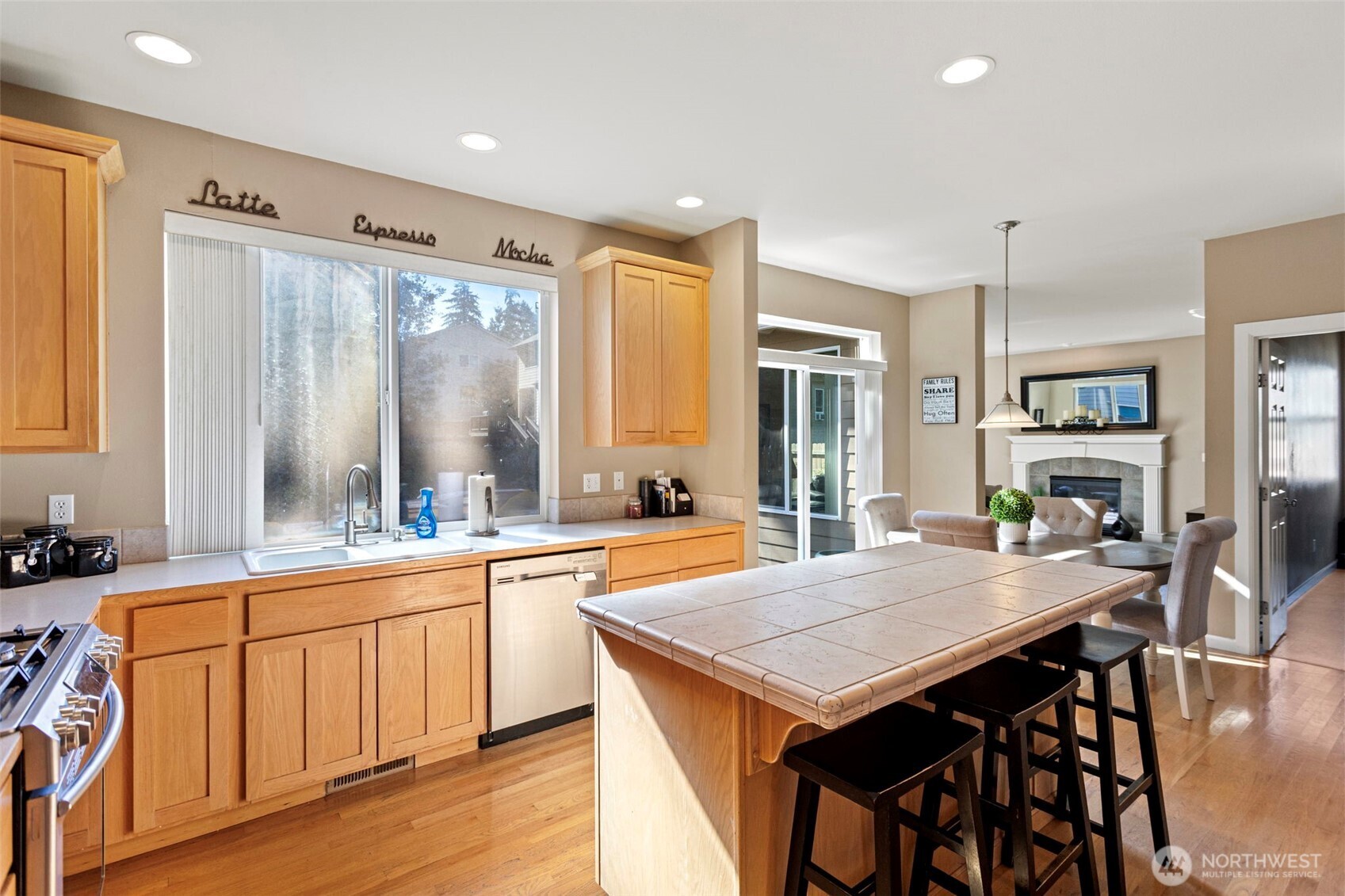 2256 Southeast Bandera Court Port Orchard, WA 98367 - Photo 7 of 27