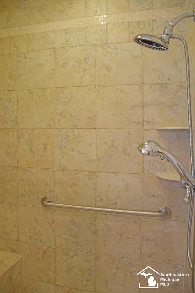 2955 West Temperance Road Temperance, MI 48182 - Photo 20 of 27
