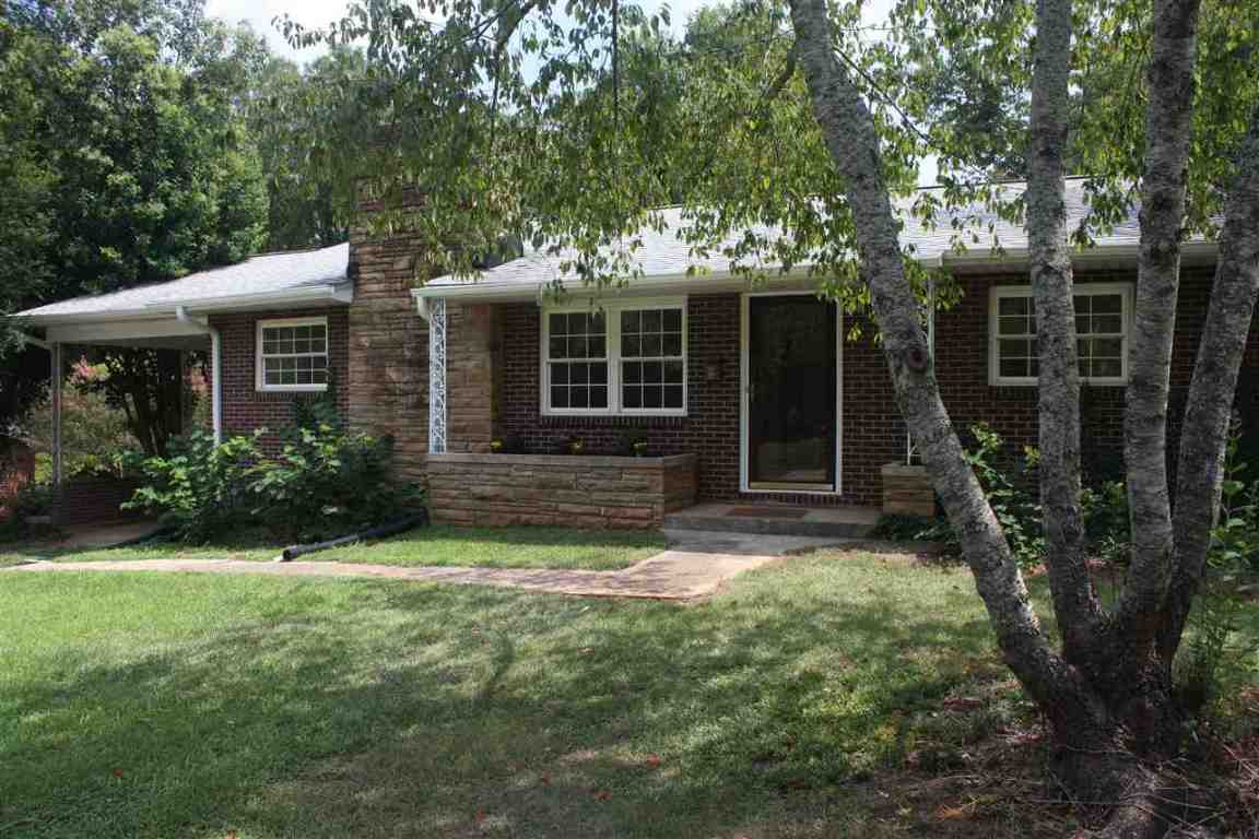 1016 East Calhoun Street Anderson, SC 29621 - Photo 1 of 15