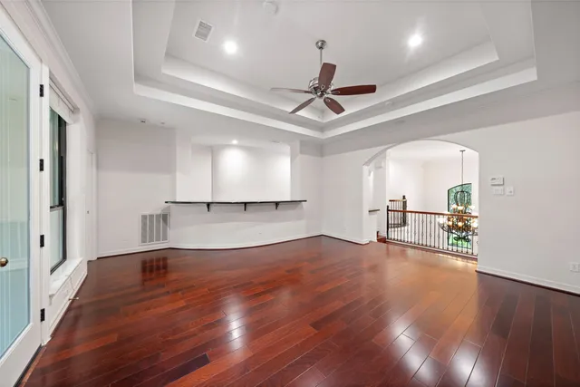 $1,600,000 | 98 Northgate Drive, The Woodlands, TX 77380