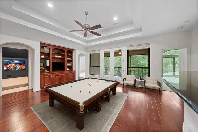 $1,600,000 | 98 Northgate Drive, The Woodlands, TX 77380