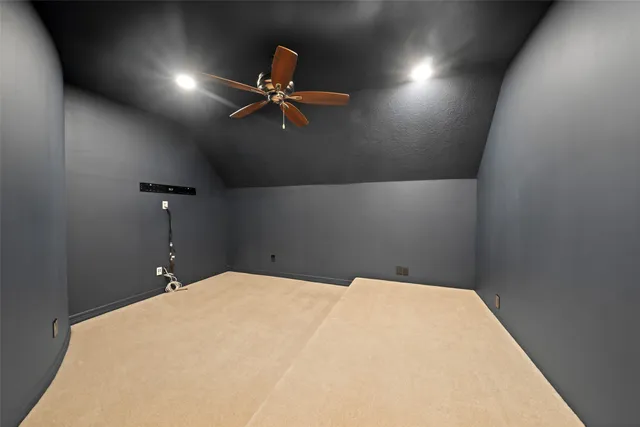 $1,600,000 | 98 Northgate Drive, The Woodlands, TX 77380