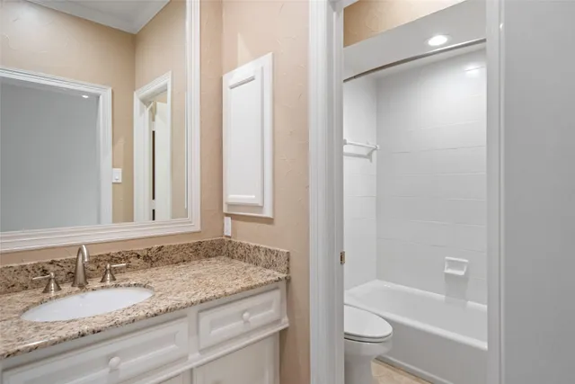 $1,600,000 | 98 Northgate Drive, The Woodlands, TX 77380