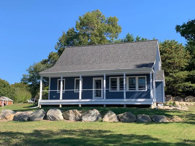 $3,950 | 15 Avenue A Street, Wareham, MA 02571