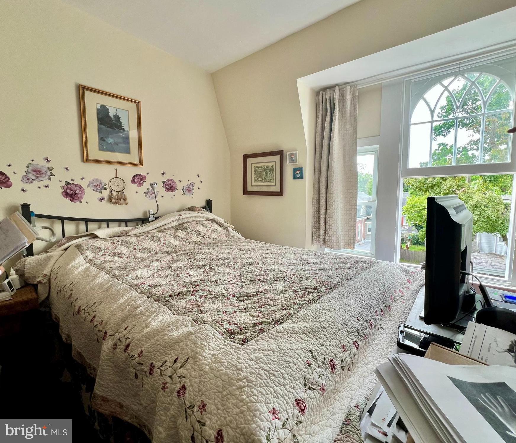 129 East Durham Street Philadelphia, PA 19119 - Photo 15 of 23 2nd fl. apt. bedroom 1