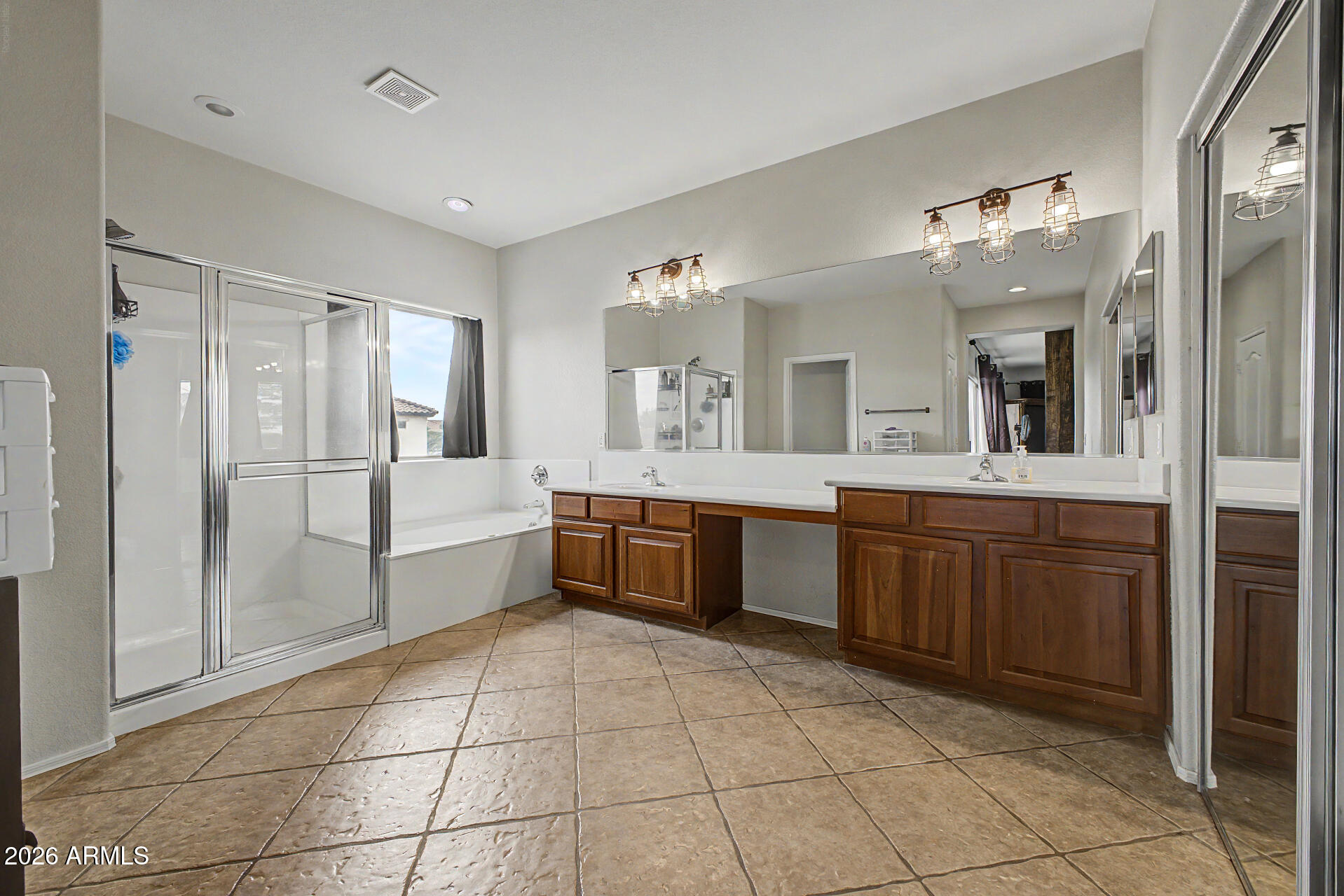 18697 East Ryan Road Queen Creek, AZ 85142 - Photo 21 of 34 22 - Ryan