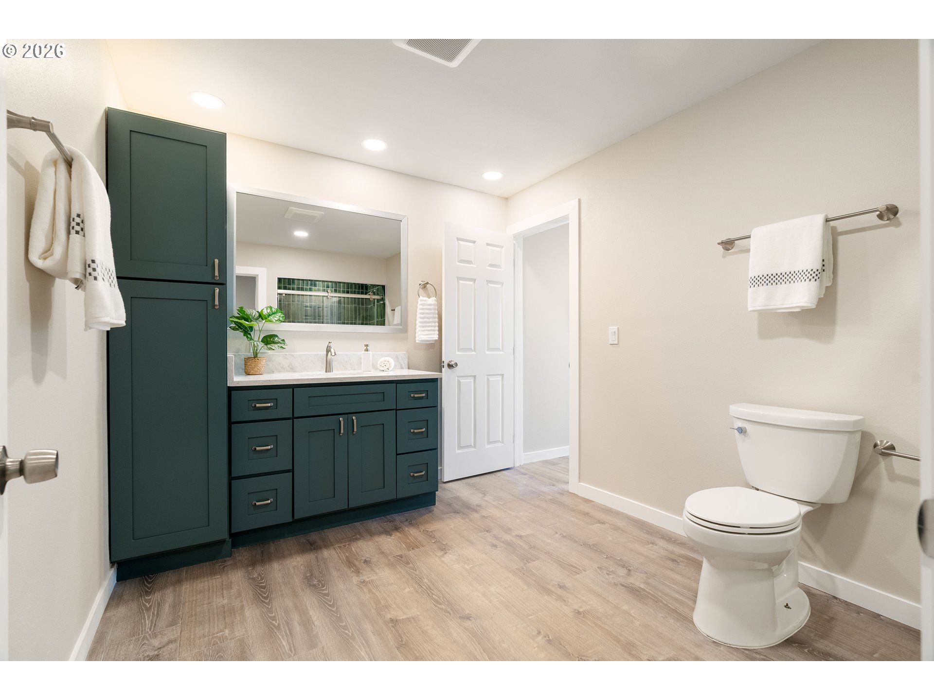 55 Southwest Lovhar Drive Gresham, OR 97080 - Photo 30 of 47