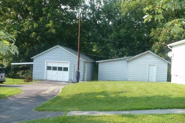 224 Lowell Road Pence Springs, WV 24962 - Photo 24 of 29 Garage Outbuildings