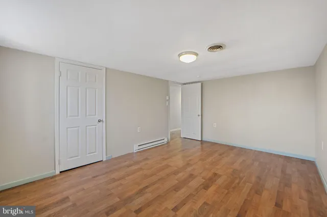 an empty room with closet