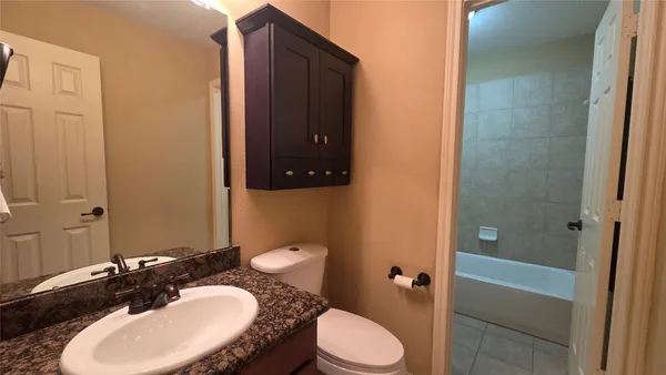 $2,100 | 1764 Aden Mist Drive, Houston, TX 77003