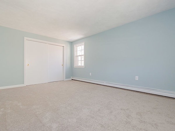 18 Intervale Road Waltham, MA 02453 - Photo 13 of 24