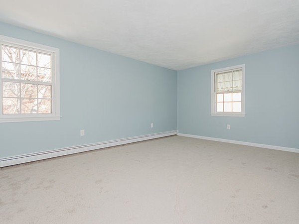 18 Intervale Road Waltham, MA 02453 - Photo 14 of 24