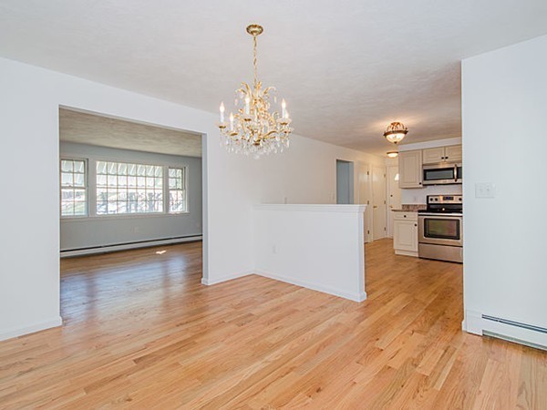 18 Intervale Road Waltham, MA 02453 - Photo 10 of 24