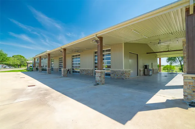 $24,000,000 | 21729 Farm To Market 1887, Hempstead, TX 77445