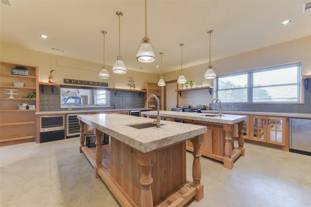 $24,000,000 | 21729 Farm To Market 1887, Hempstead, TX 77445