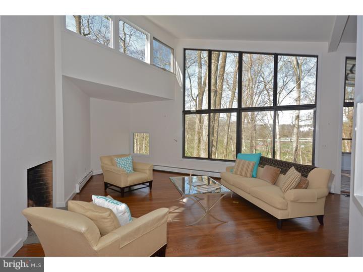 166 Winant Road Princeton, NJ 08540 - Photo 4 of 24 Living Room