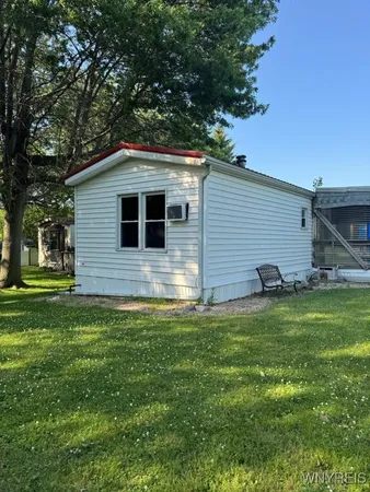 $49,900 | 16 West Canyon Drive, Hamburg, NY 14075