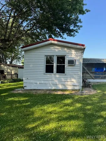 $49,900 | 16 West Canyon Drive, Hamburg, NY 14075