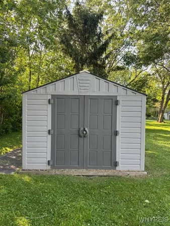 $49,900 | 16 West Canyon Drive, Hamburg, NY 14075