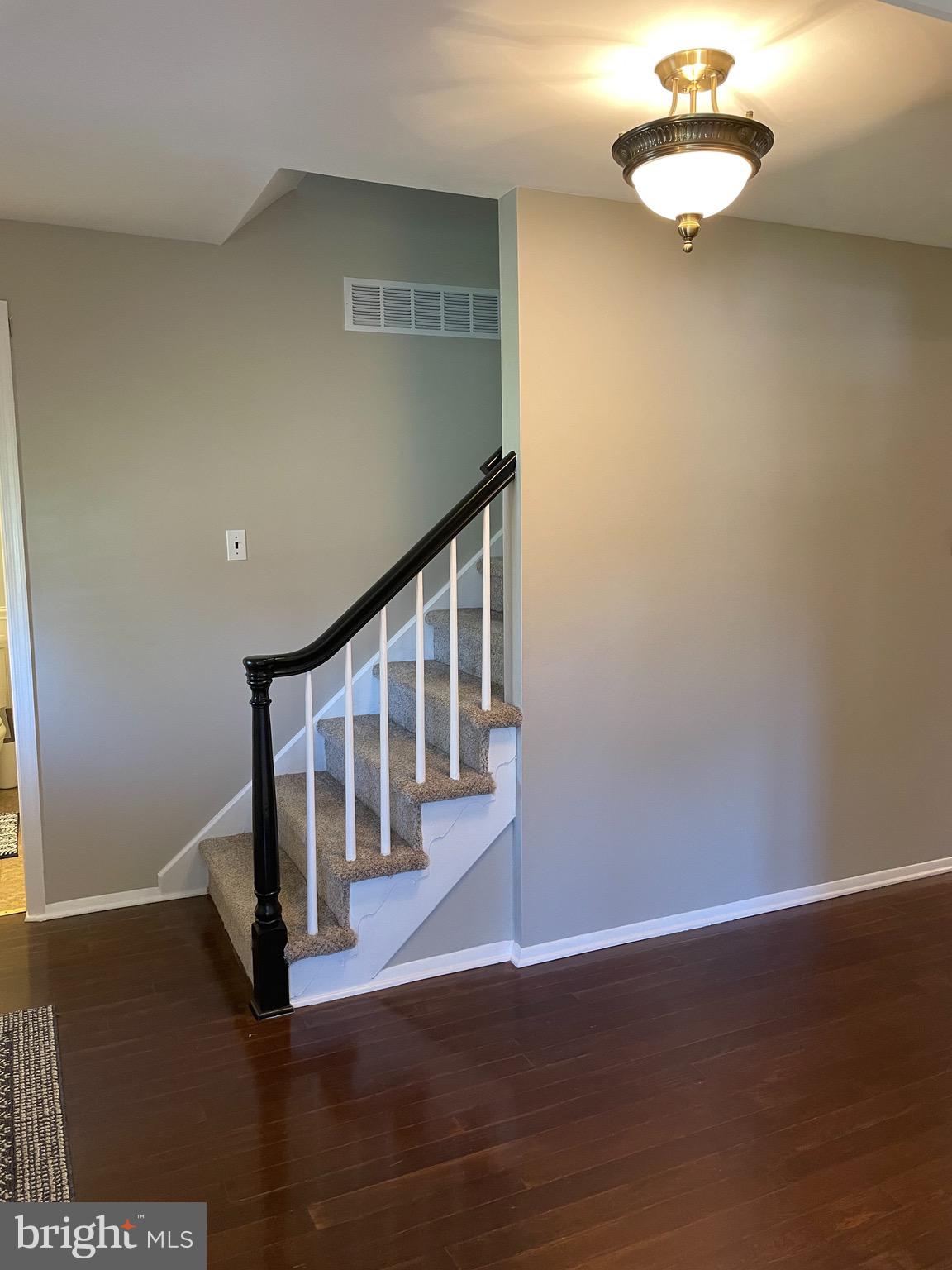 159 Coopers Kill Road Delran, NJ 08075 - Photo 3 of 21 Entry leads to living room and kitchen