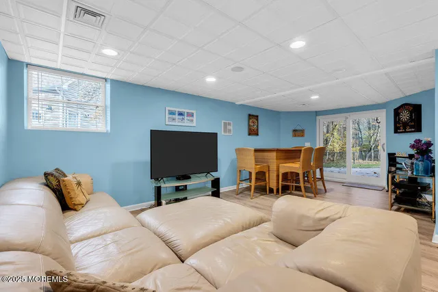 $1,499,000 | 152 Sleepy Hollow Road, Middletown, NJ 07748