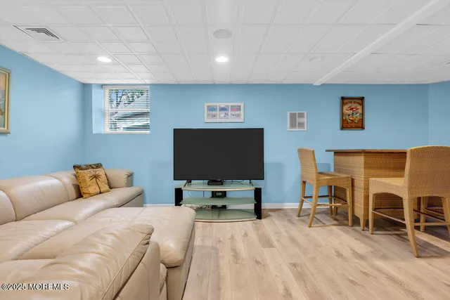 $1,499,000 | 152 Sleepy Hollow Road, Middletown, NJ 07748