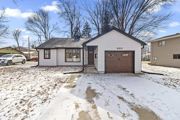 $319,900 | 507 Kenyon Lane, Beaver Dam, WI 53916