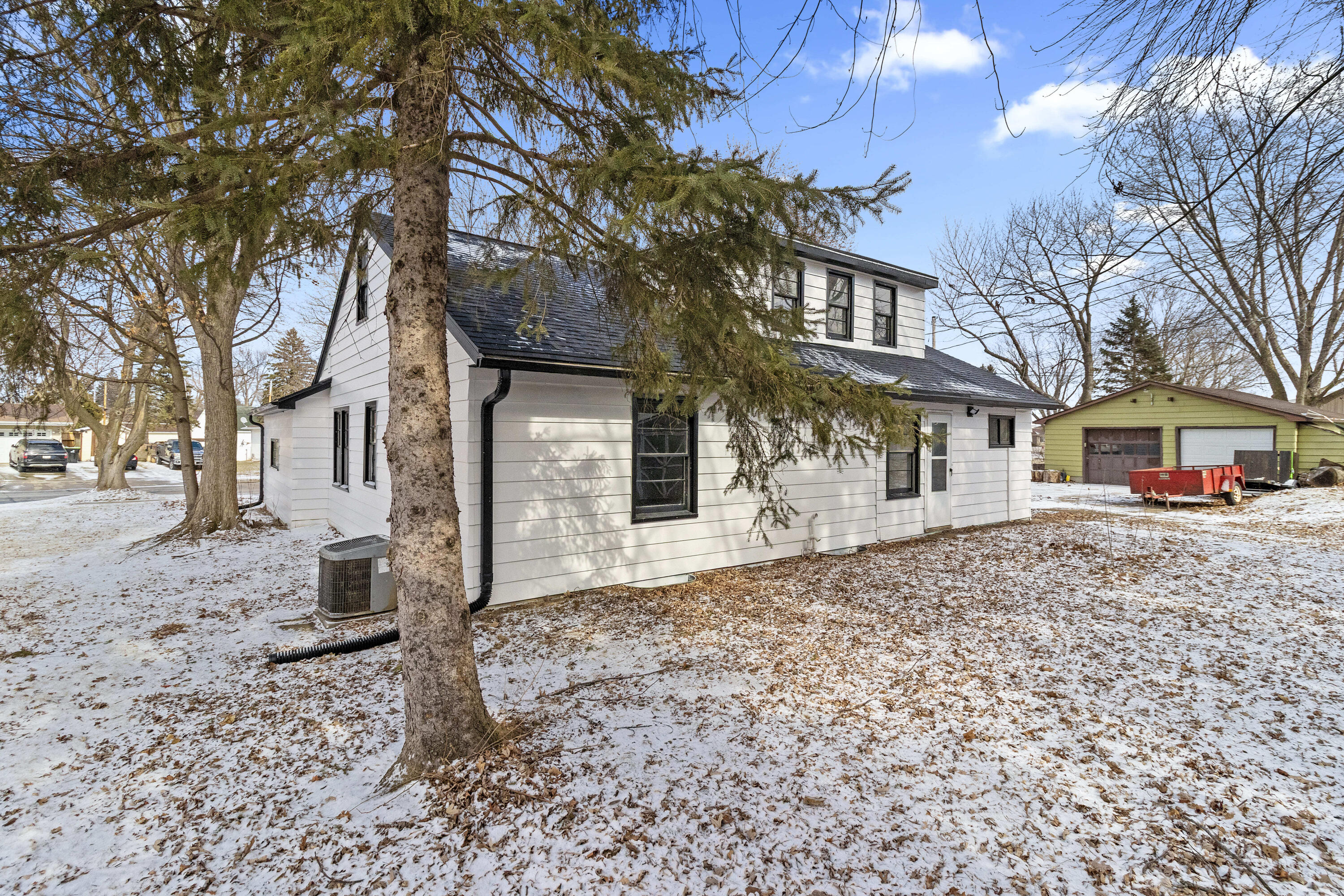 507 Kenyon Lane Beaver Dam, WI 53916 - Photo 40 of 46 40