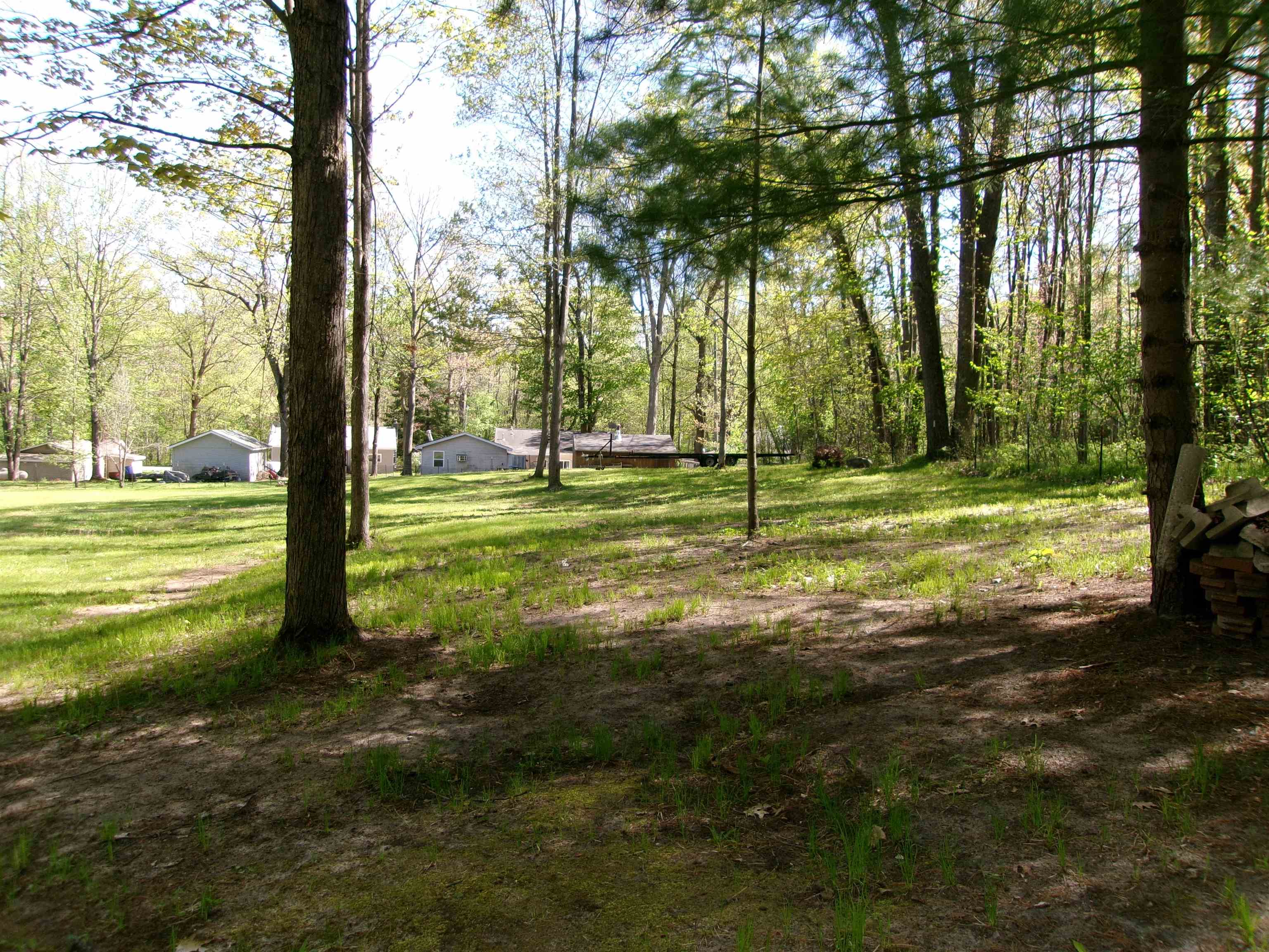 612 Pine Street Harrison, MI 48625 - Photo 47 of 57